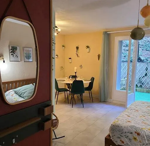 Joli Renove Situe Au Pied Des Thermes *